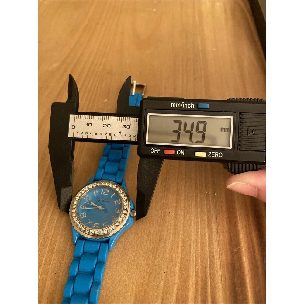 geneva watches women Blue Watch New Battery